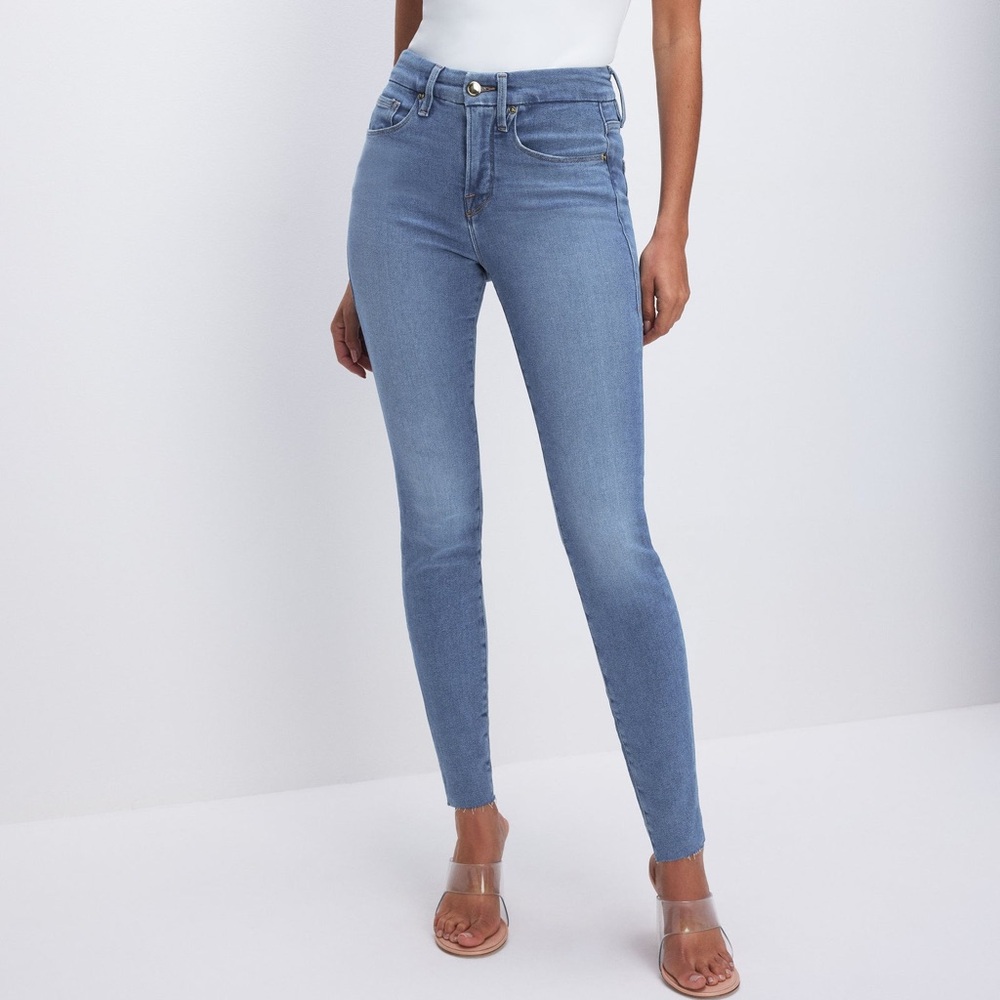 Good American ‘Good Legs’ Skinny Jeans